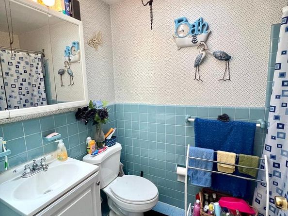 417 66TH Avenue, Philadelphia PA 19126