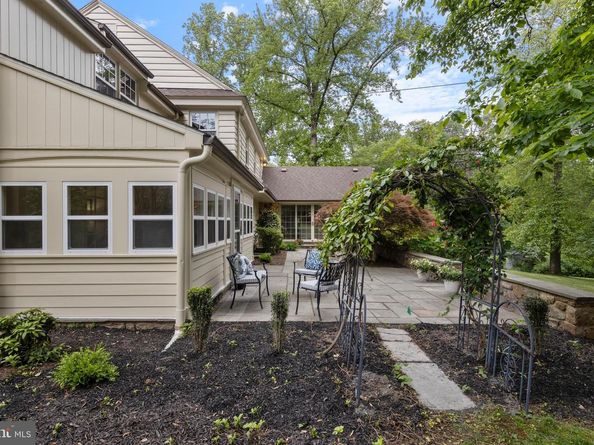 1409 Beaumont Drive, Gladwyne PA 19035