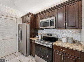 1600 Arch Street 1706, Philadelphia PA 19103