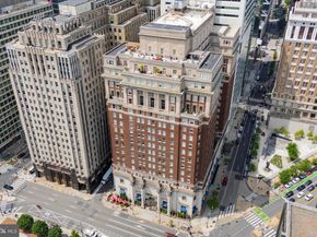 1600 Arch Street 1706, Philadelphia PA 19103
