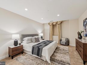 1600 Arch Street 1706, Philadelphia PA 19103