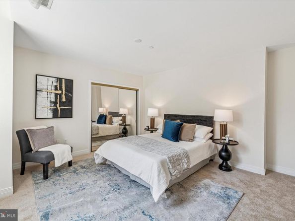 1600 Arch Street 1706, Philadelphia PA 19103