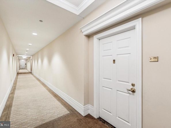 1600 Arch Street 1706, Philadelphia PA 19103