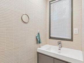 631 Mckean Street, Philadelphia PA 19148