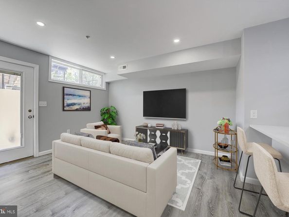 832 19TH Street NE A, Washington DC 20002