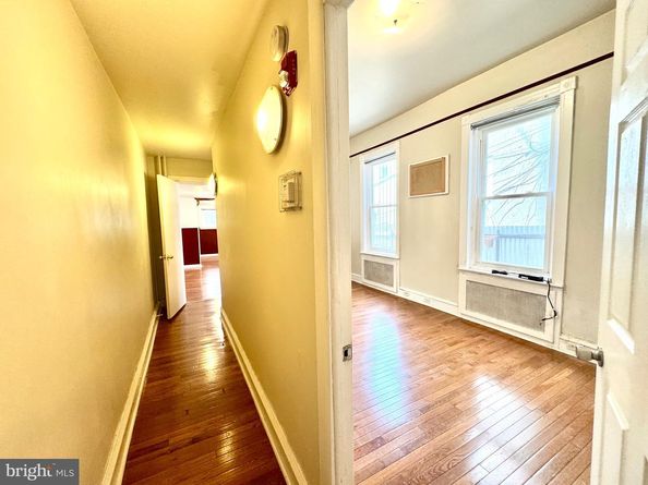 4122 Chester Avenue, Philadelphia PA 19104