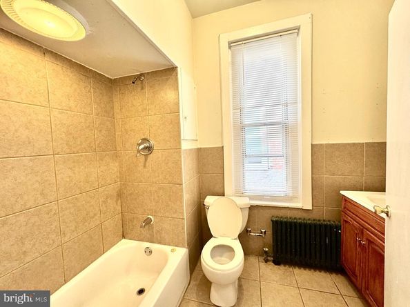 4122 Chester Avenue, Philadelphia PA 19104