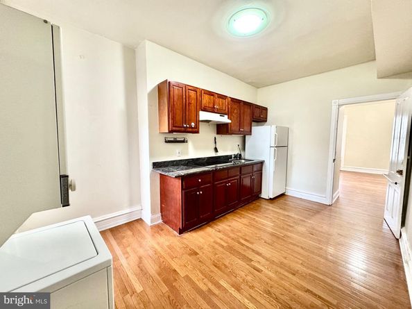 4122 Chester Avenue, Philadelphia PA 19104