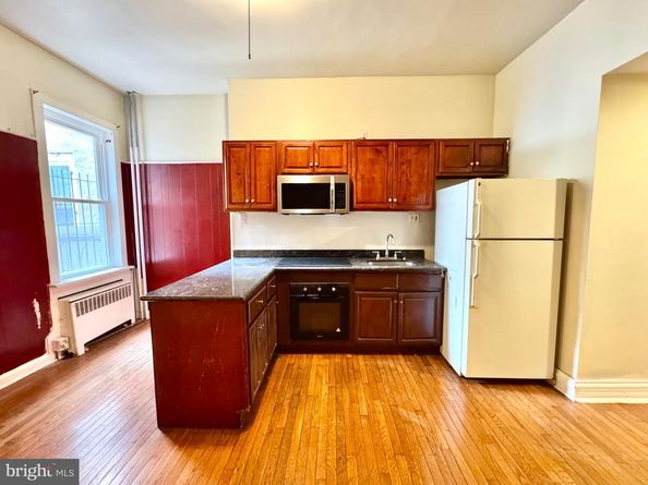 4122 Chester Avenue, Philadelphia PA 19104