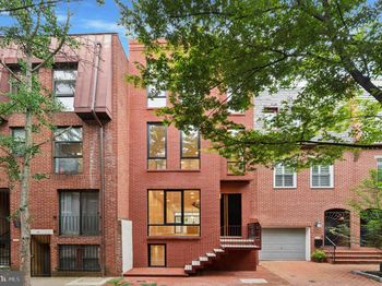 108 N Van Pelt Street