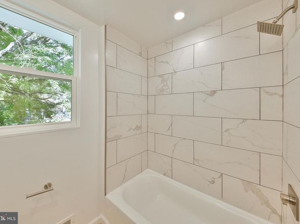 1972 Coolidge Avenue, Willow Grove PA 19090