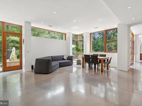 400 Chain Bridge, Mclean VA 22101