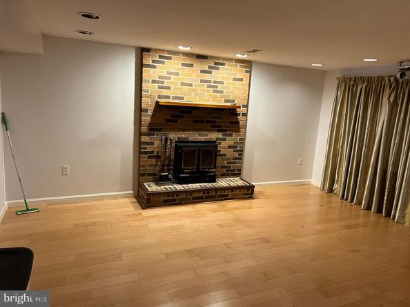 818 Burgess Street, Philadelphia PA 19116