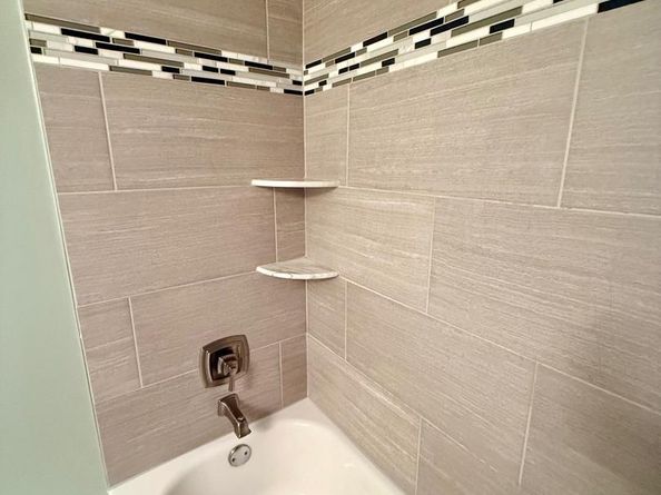 301 Byberry Road H10, Philadelphia PA 19116
