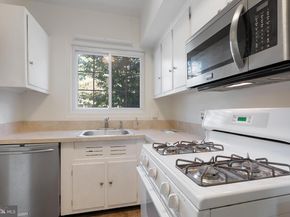 1610 Ripon Place, Alexandria VA 22302