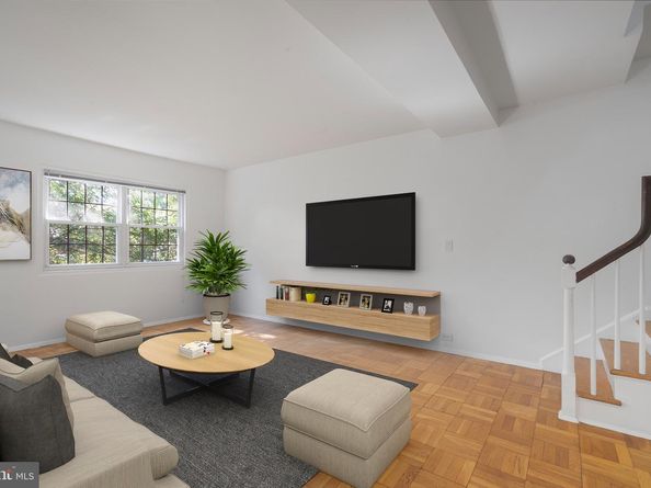1610 Ripon Place, Alexandria VA 22302