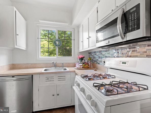 1610 Ripon Place, Alexandria VA 22302