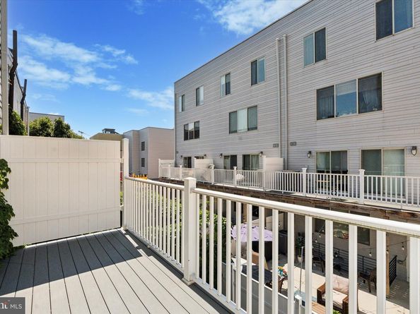 1738 Montrose Street A, Philadelphia PA 19146