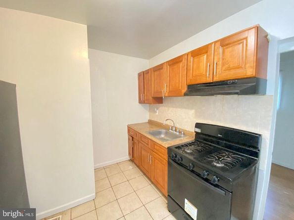 5537 Poplar Street, Philadelphia PA 19131