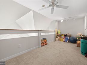 5560 Langston Boulevard 63E, Arlington VA 22207