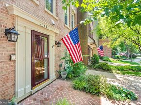 2345 S Rolfe Street S, Arlington VA 22202