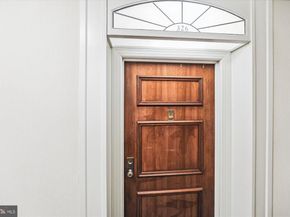 801 S Pitt Street 326, Alexandria VA 22314