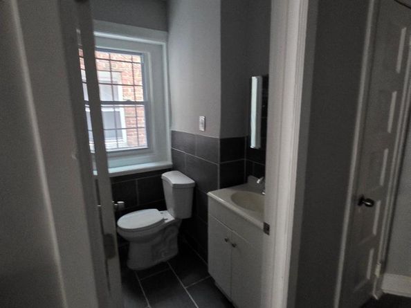 4735 Frankford Avenue, Philadelphia PA 19124