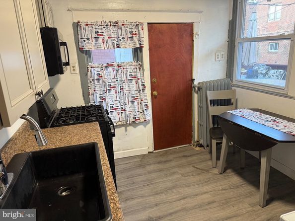 5325 N 15TH Street, Philadelphia PA 19141