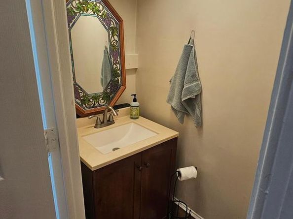 122 Old Soldiers Road, Cheltenham PA 19012