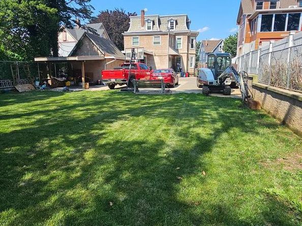 122 Old Soldiers Road, Cheltenham PA 19012