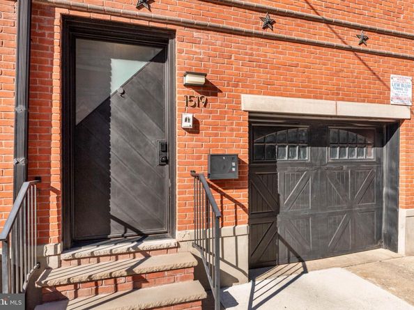 1519 Wallace Street, Philadelphia PA 19130