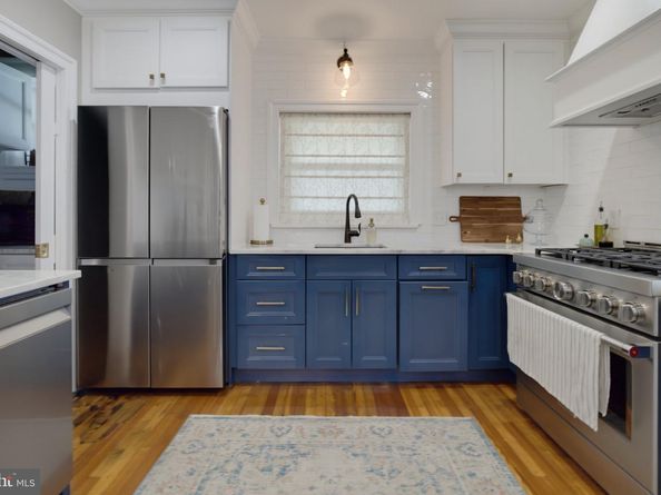 808 Manatawna Avenue, Philadelphia PA 19128