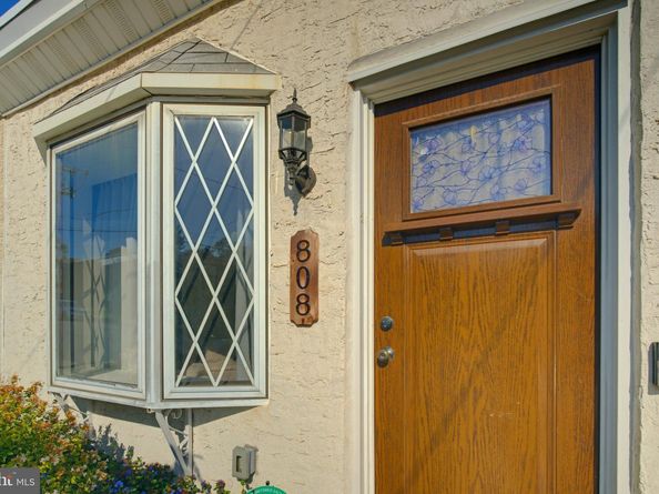 808 Manatawna Avenue, Philadelphia PA 19128