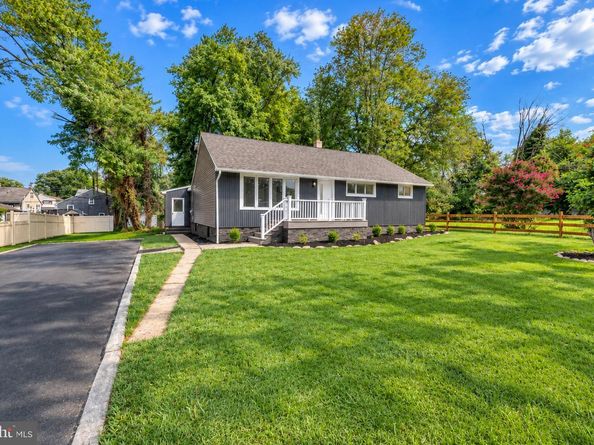473 3rd Avenue, Warminster PA 18974