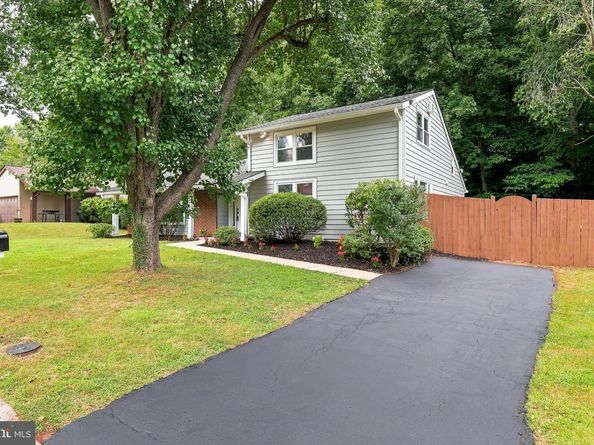 316 Sugarland Run Drive, Sterling VA 20164