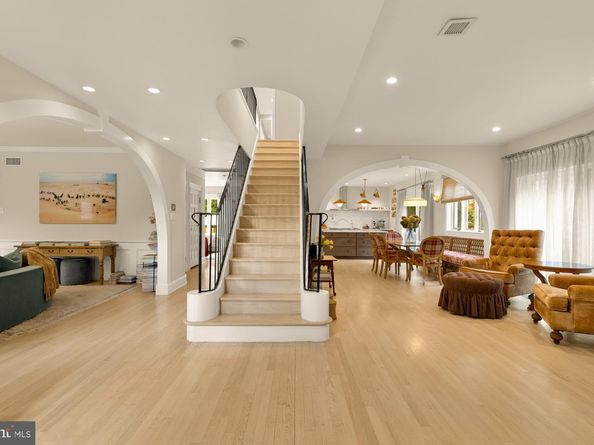 5848 Aspen Wood Court, Mclean VA 22101