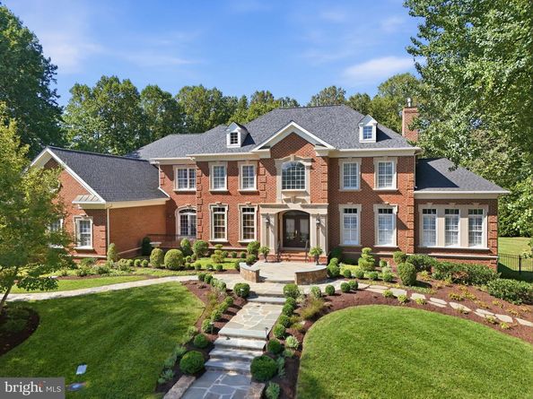 3002 Apple Brook Lane, Oakton VA 22124