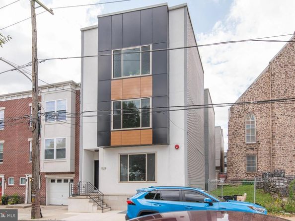 1528 N Marshall Street, Philadelphia PA 19122