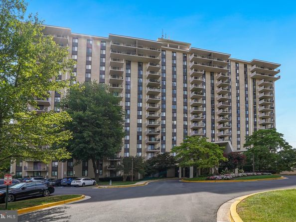 7420 Westlake Terrace 1306, Bethesda MD 20817
