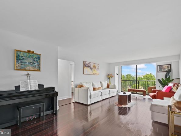 1800 Old Meadow Road 1516, Mclean VA 22102