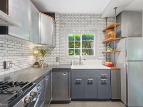 3712 Valley Drive, Alexandria VA 22302