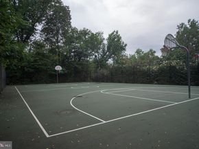 3712 Valley Drive, Alexandria VA 22302