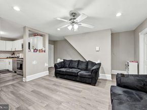 402 Poplar Street, Darby PA 19023