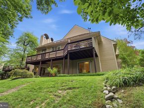 1608 Woodstock Lane, Reston VA 20194