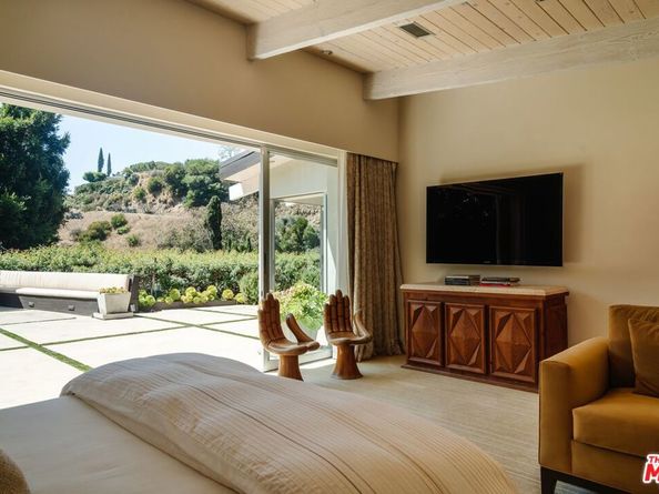 1420 Rising Glen Road, Los Angeles CA 90069