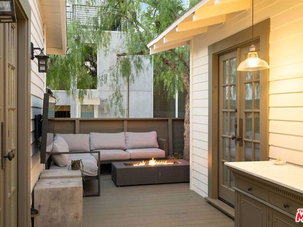2329 Ocean Avenue, Venice CA 90291