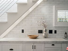 2329 Ocean Avenue, Venice CA 90291