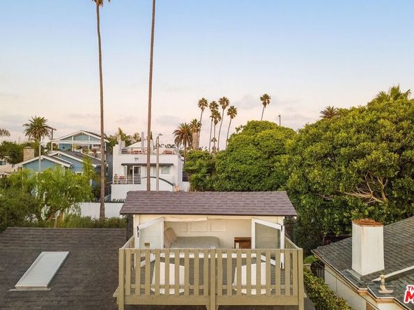 2329 Ocean Avenue, Venice CA 90291