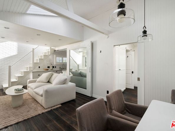 2329 Ocean Avenue, Venice CA 90291