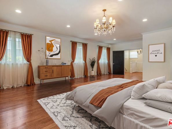 806 N Crescent Heights Boulevard, Los Angeles CA 90046